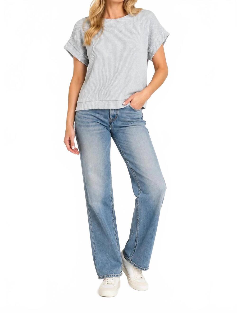 NEW ZENANA raised rib cap sleeve top in light grey
